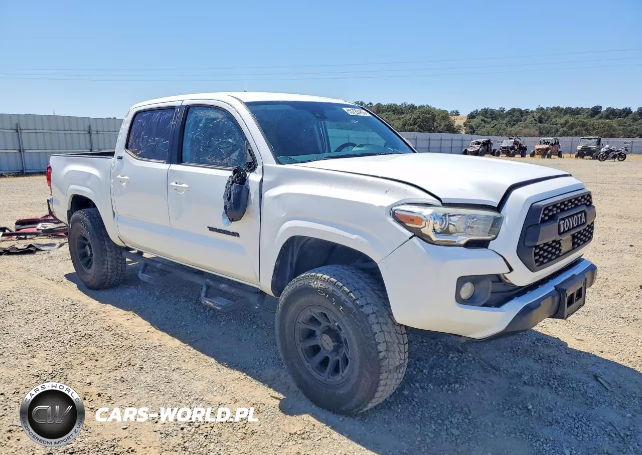 2018 Toyota Tacoma Sr5 VIN:5TFAX5GN1JX119456 - 4