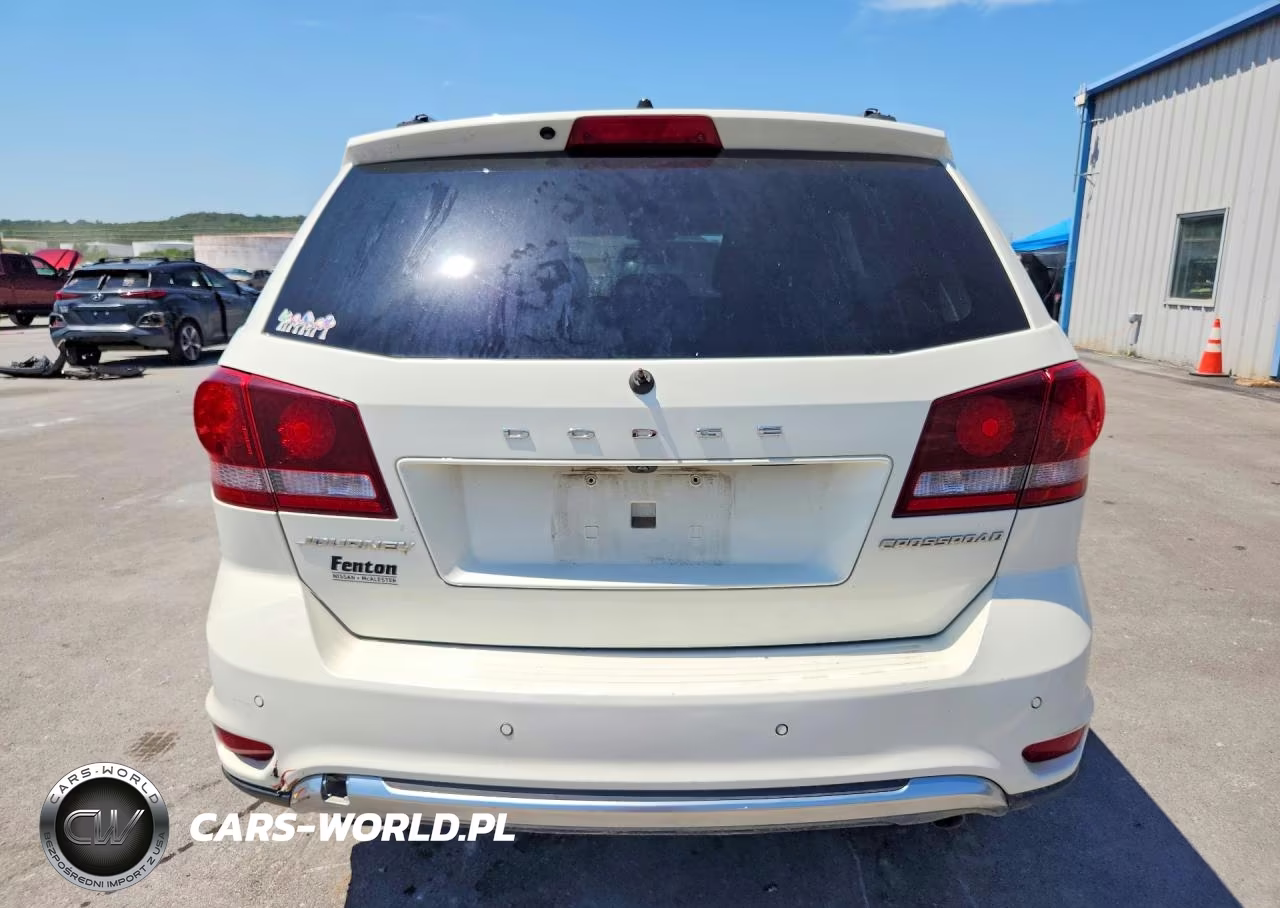 2020 Dodge Journey Crossroad VIN:3C4PDCGB7LT188647 - 6