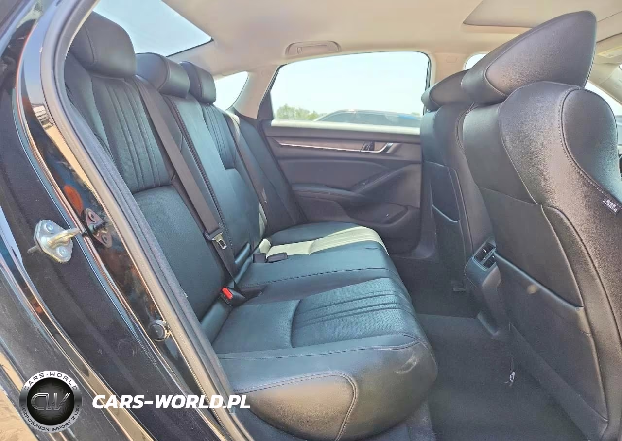 2020 Honda Accord Touring Hybrid VIN:1HGCV3F92LA004590 - 10