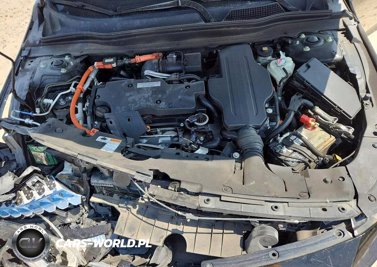 2020 Honda Accord Touring Hybrid VIN:1HGCV3F92LA004590 - 11