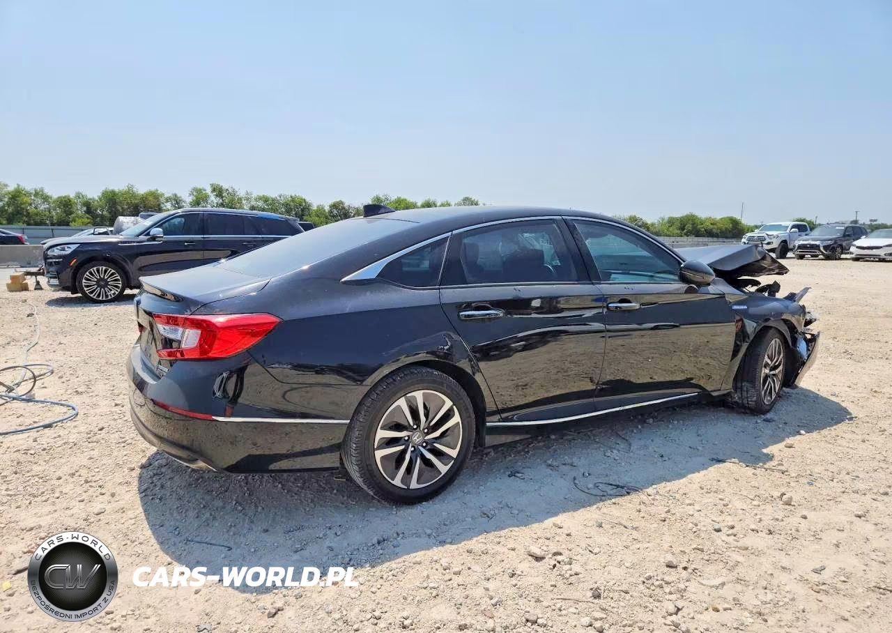 2020 Honda Accord Touring Hybrid VIN:1HGCV3F92LA004590 - 3
