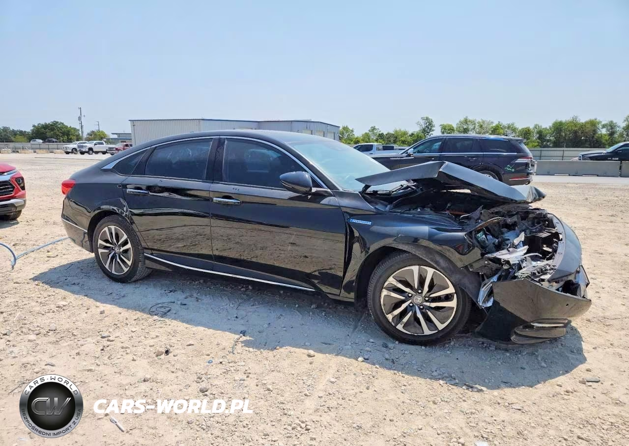 2020 Honda Accord Touring Hybrid VIN:1HGCV3F92LA004590 - 4