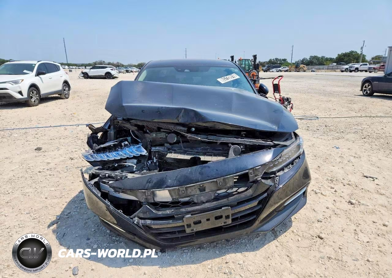 2020 Honda Accord Touring Hybrid VIN:1HGCV3F92LA004590 - 5
