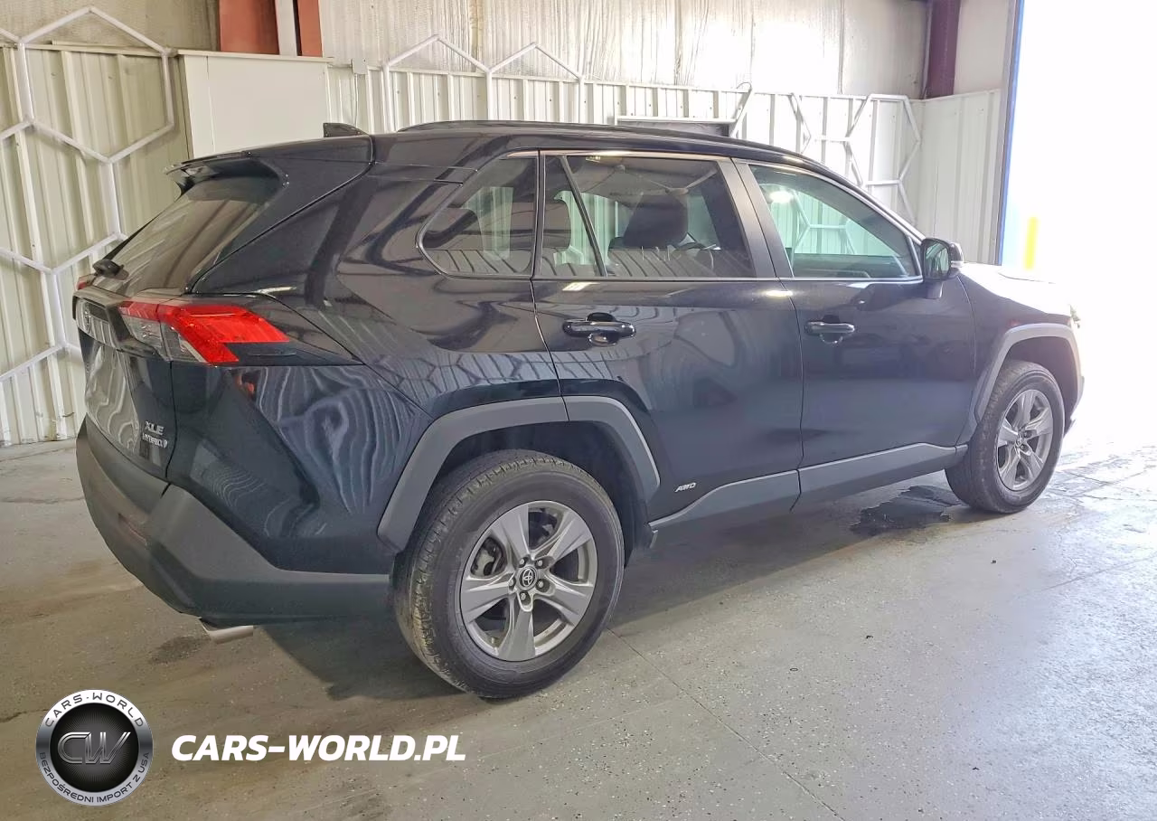 2023 Toyota Rav4 Hybrid Xle VIN:4T3RWRFVXPU091121 - 3