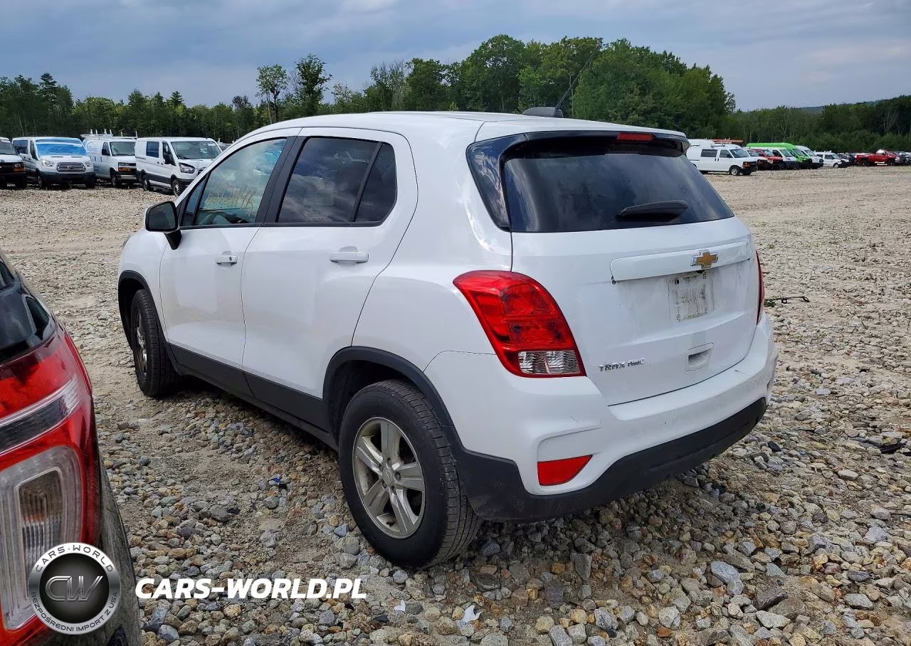2020 Chevrolet Trax Ls VIN:3GNCJNSB8LL256911 - 2