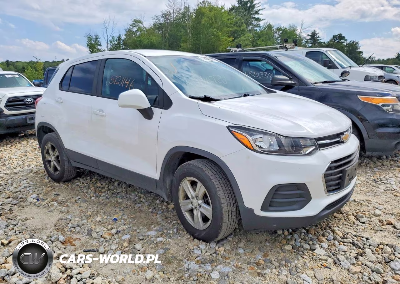2020 Chevrolet Trax Ls VIN:3GNCJNSB8LL256911 - 4