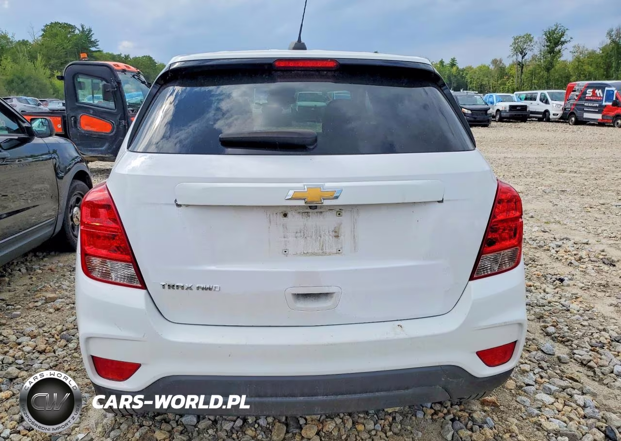 2020 Chevrolet Trax Ls VIN:3GNCJNSB8LL256911 - 6