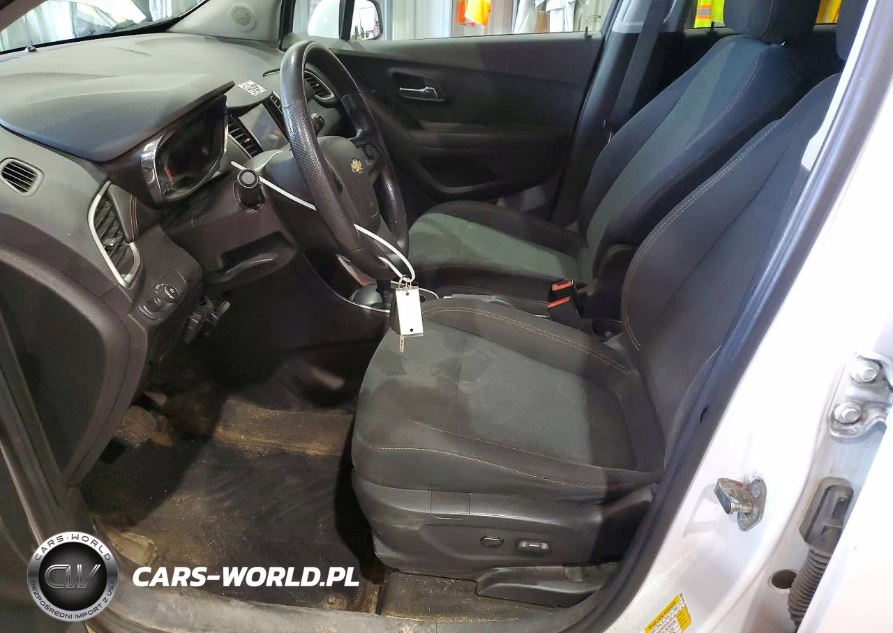 2020 Chevrolet Trax Ls VIN:3GNCJNSB8LL256911 - 7