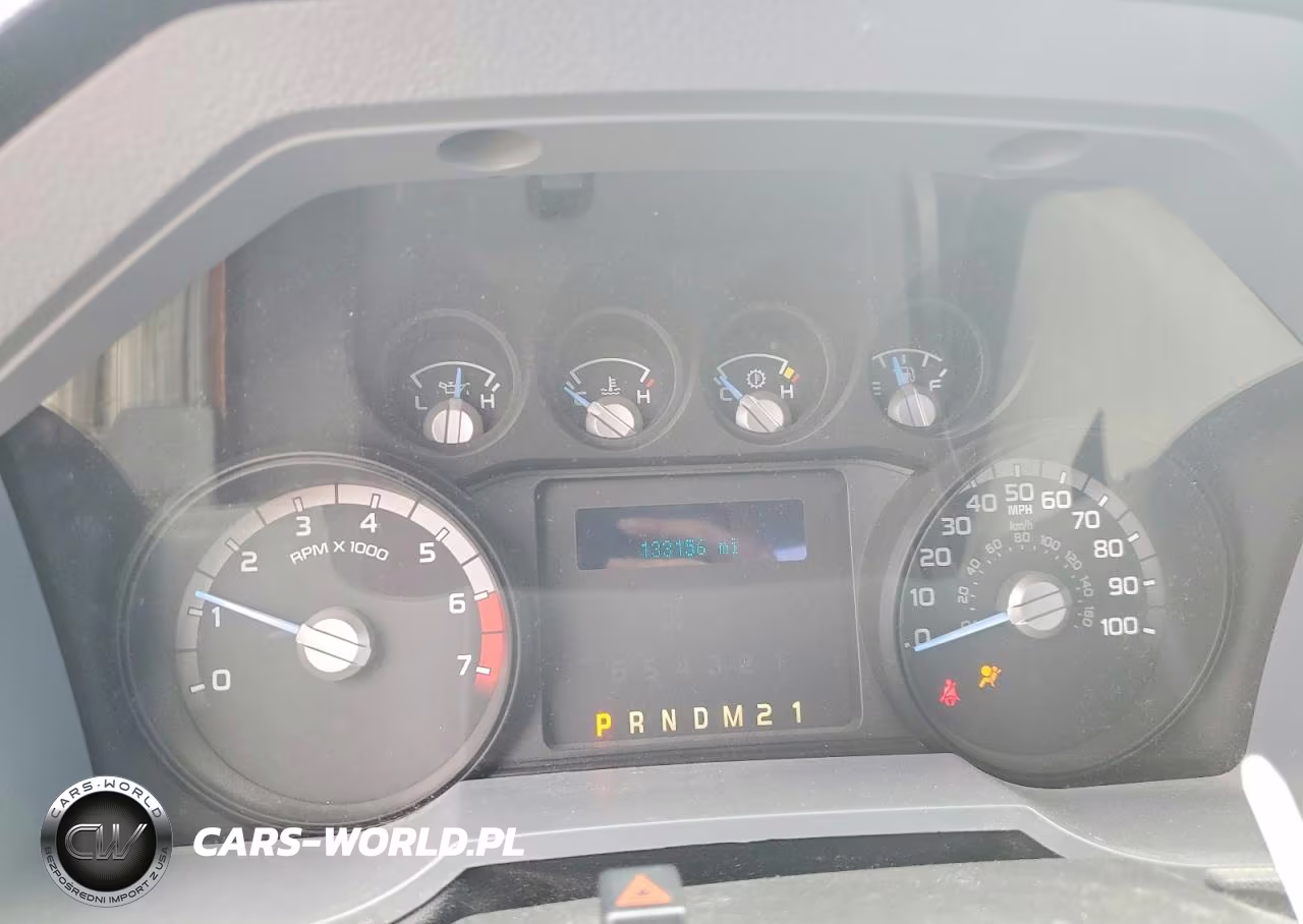 2016 Ford F250 Super Duty VIN:1FTBF2A69GEB13139 - 9