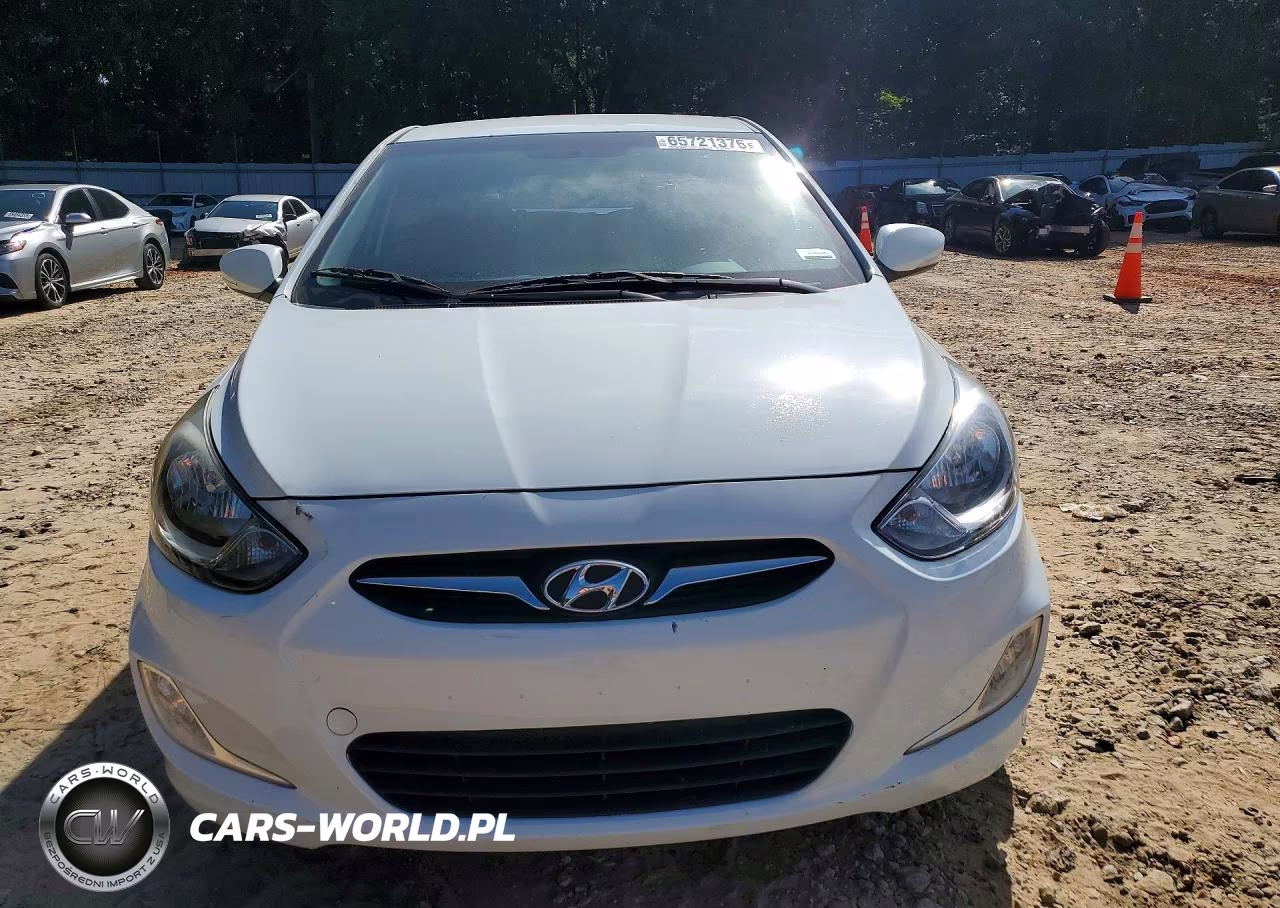 2013 Hyundai Accent Se VIN:KMHCU5AE7DU133812 - 5