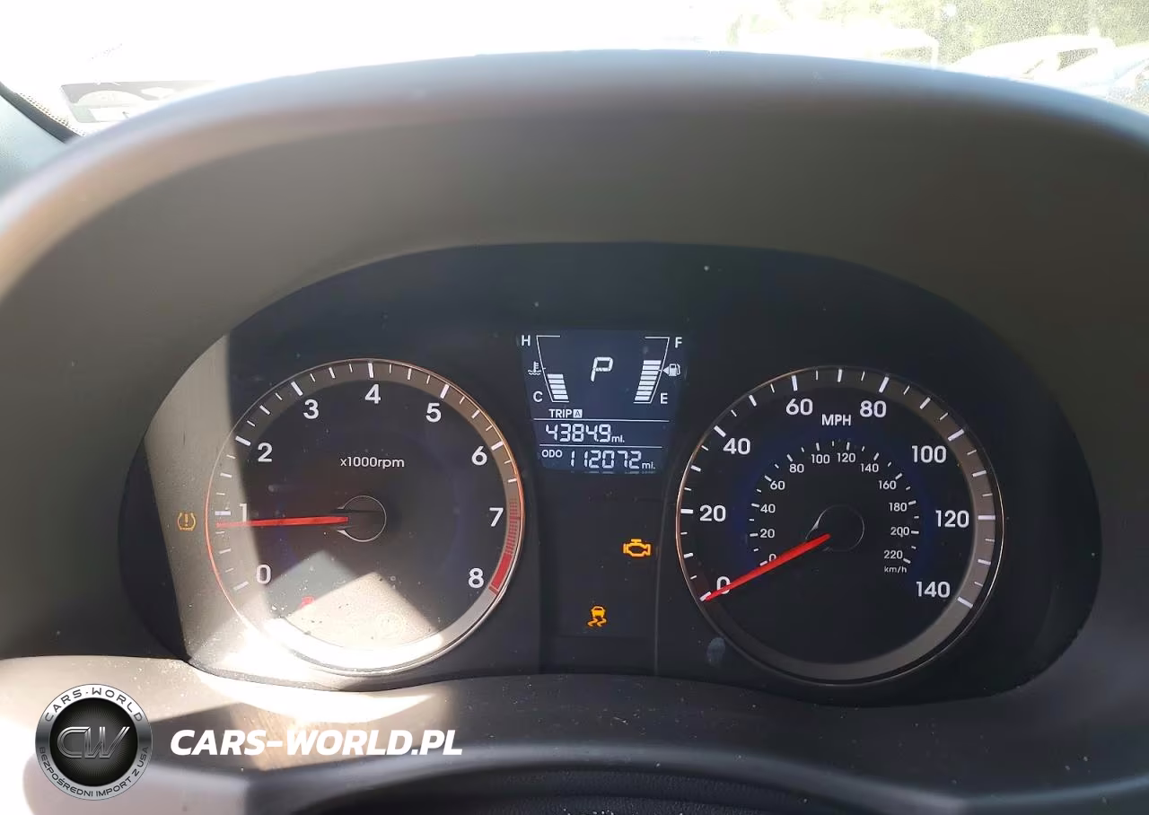 2013 Hyundai Accent Se VIN:KMHCU5AE7DU133812 - 9