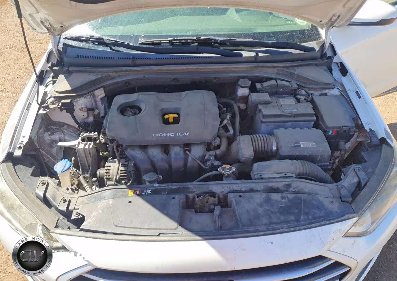 2018 Hyundai Elantra Sel VIN:5NPD84LF6JH228588 - 11