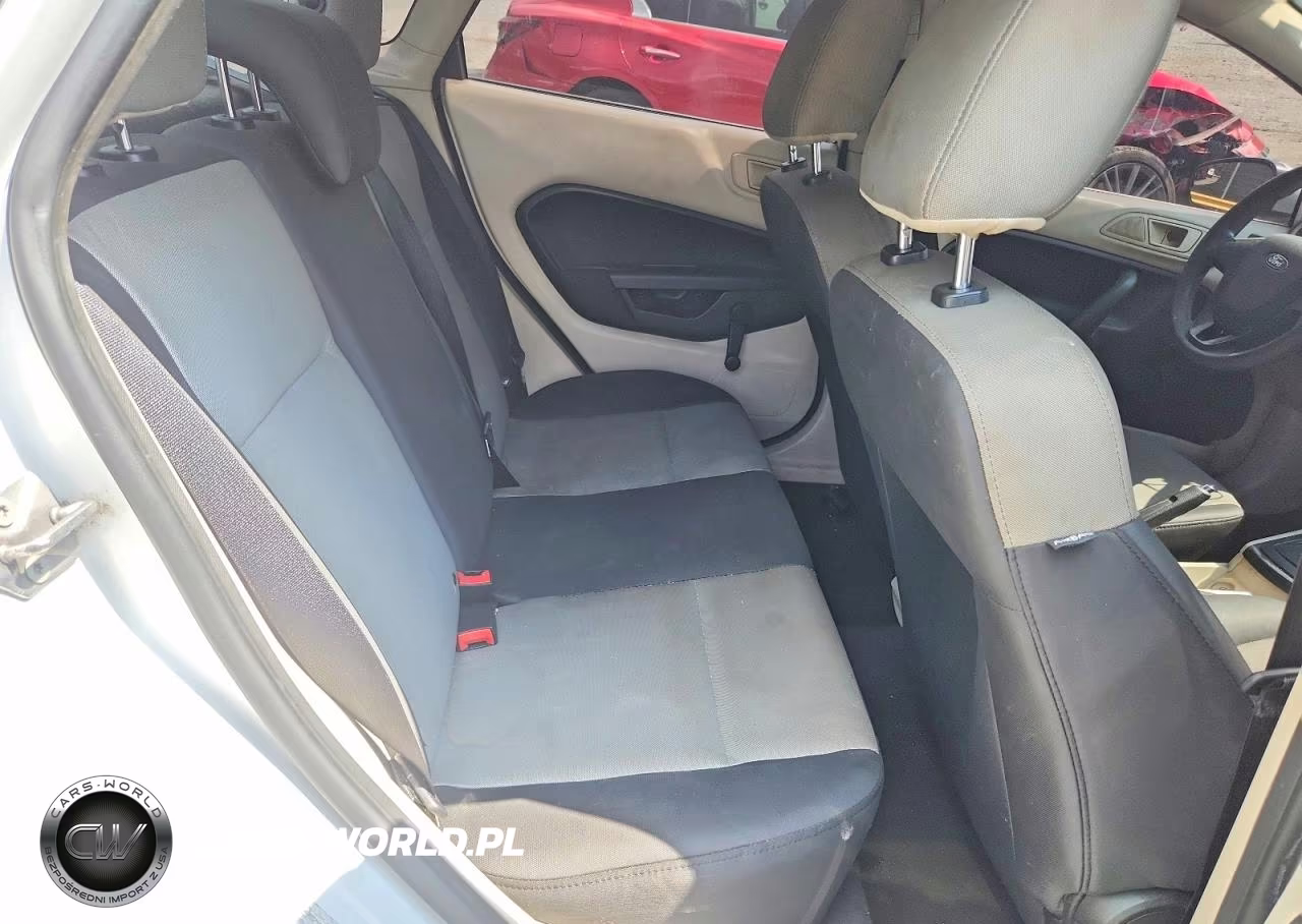 2012 Ford Fiesta S VIN:3FADP4AJ0CM219947 - 10