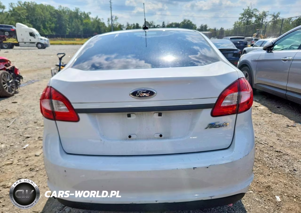 2012 Ford Fiesta S VIN:3FADP4AJ0CM219947 - 6