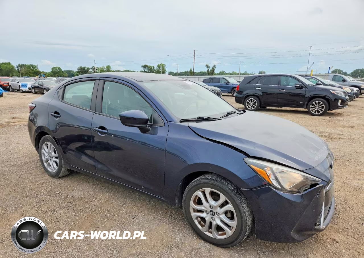 2018 Toyota Yaris Ia Base VIN:3MYDLBYV2JY329845 - 4