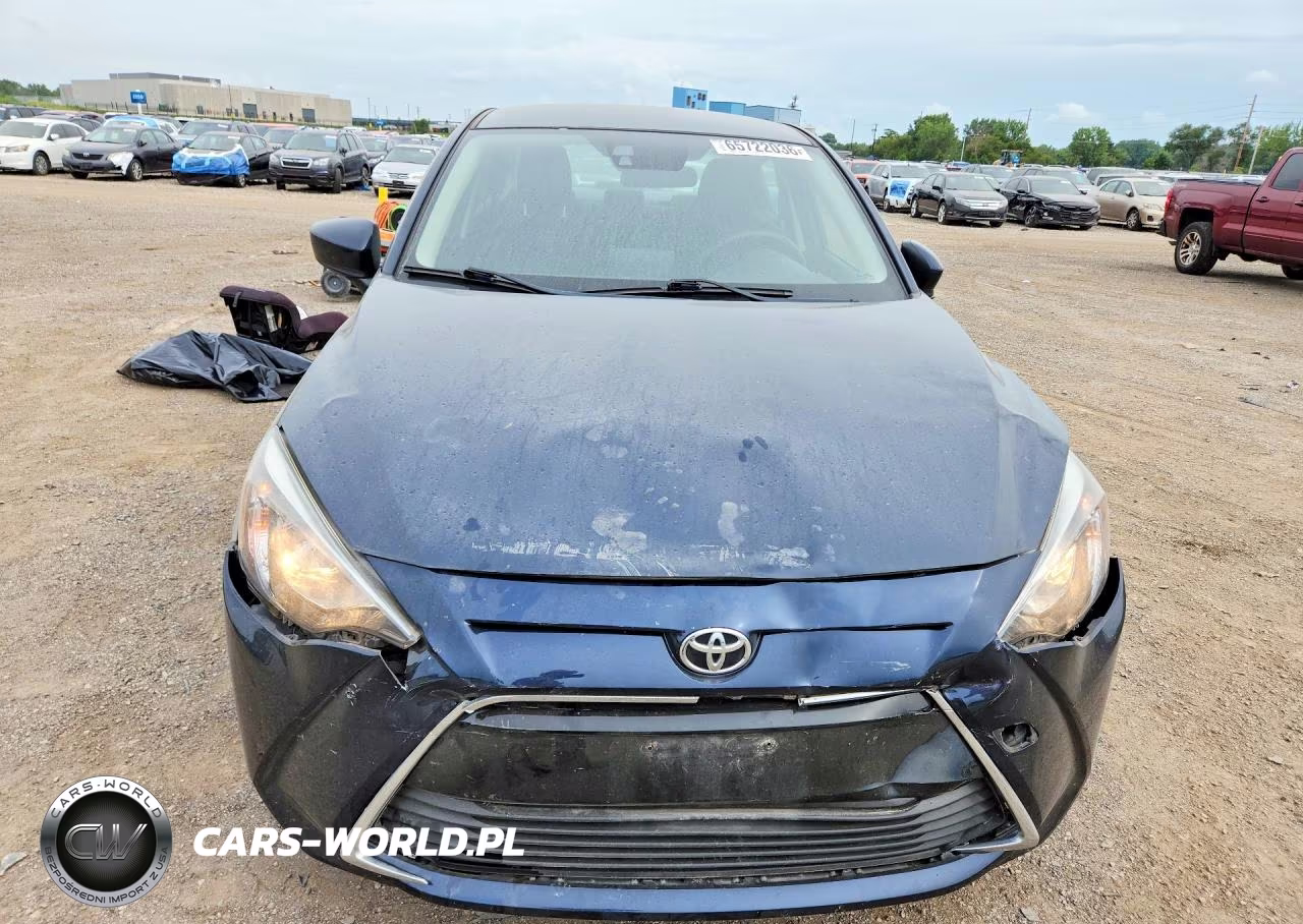 2018 Toyota Yaris Ia Base VIN:3MYDLBYV2JY329845 - 5
