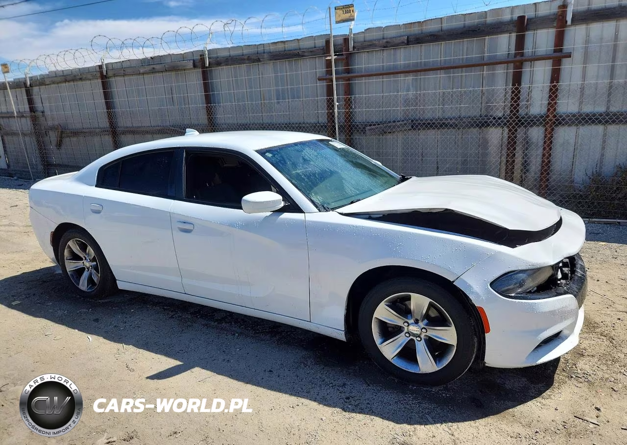 2016 Dodge Charger Sxt VIN:2C3CDXHG3GH330429 - 4