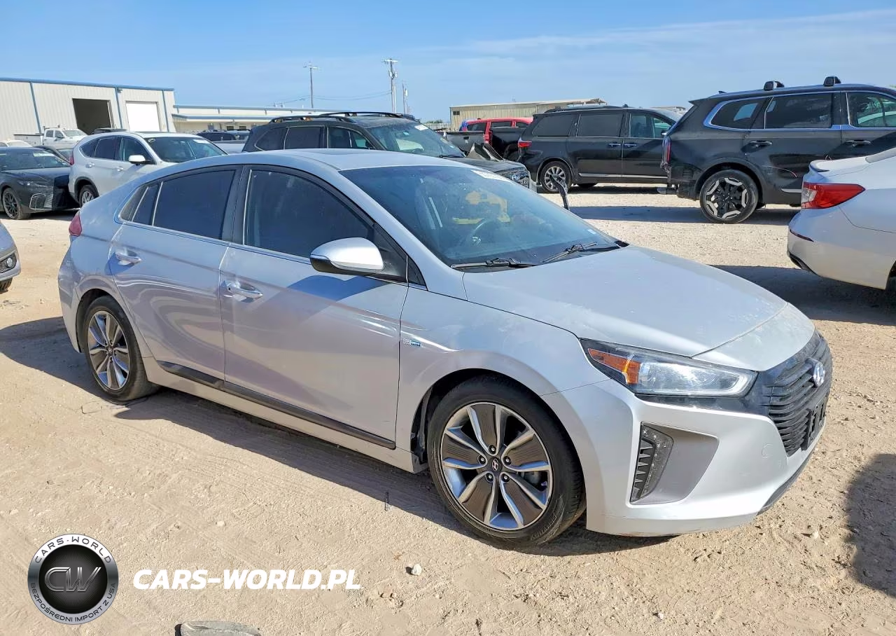 2018 Hyundai Ioniq Limited VIN:KMHC85LC8JU074832 - 4