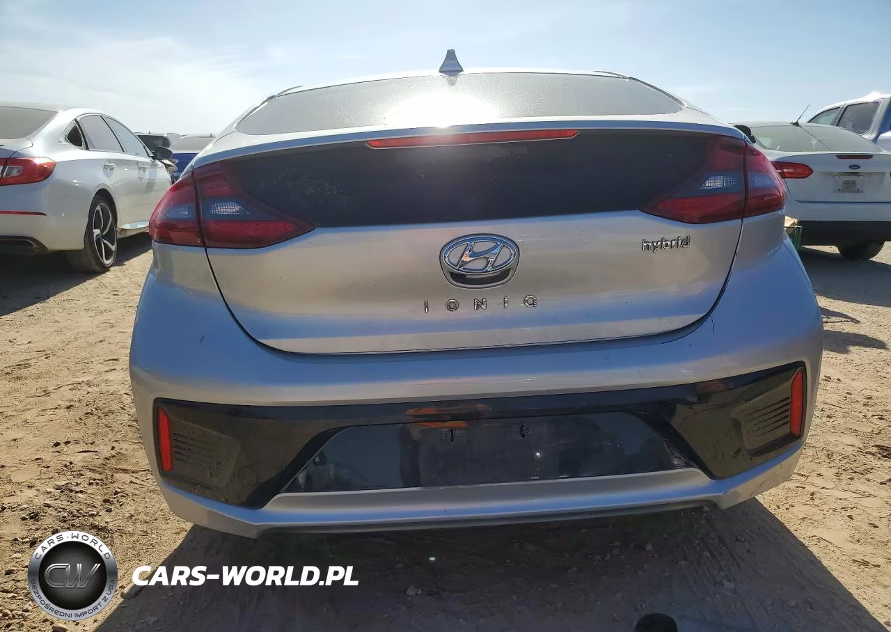 2018 Hyundai Ioniq Limited VIN:KMHC85LC8JU074832 - 6