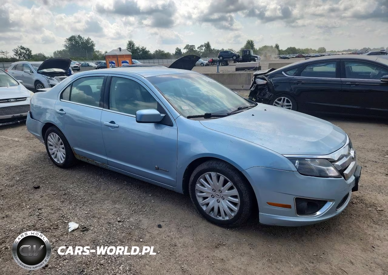 2010 Ford Fusion Hybrid VIN:3FADP0L34AR391857 - 4