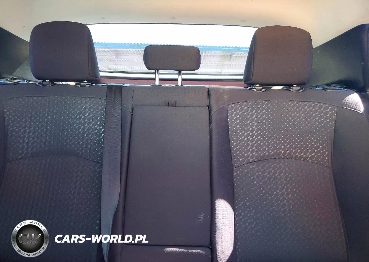 2016 Toyota Prius Two Eco VIN:JTDKARFU1G3010811 - 10