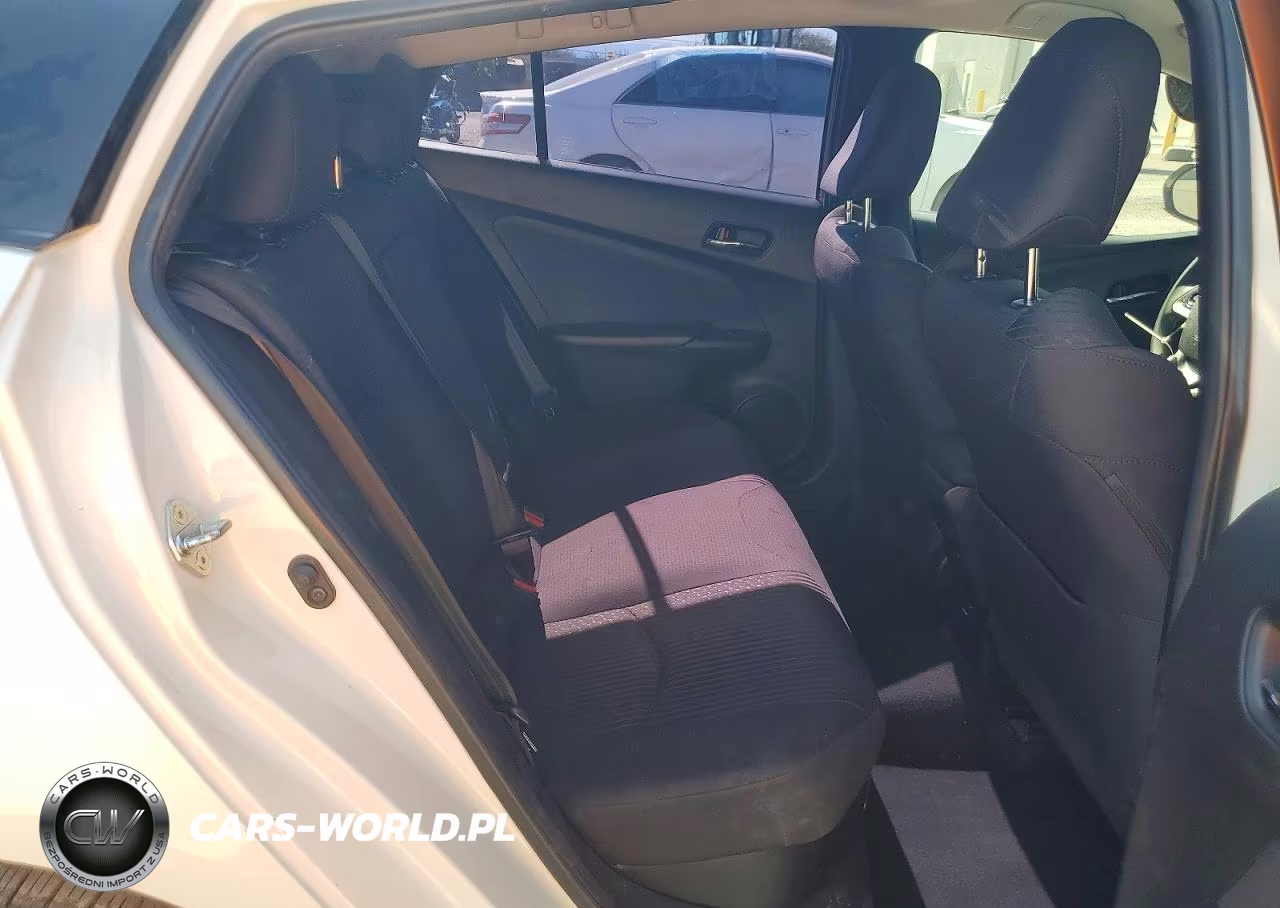 2016 Toyota Prius Two Eco VIN:JTDKARFU1G3010811 - 11