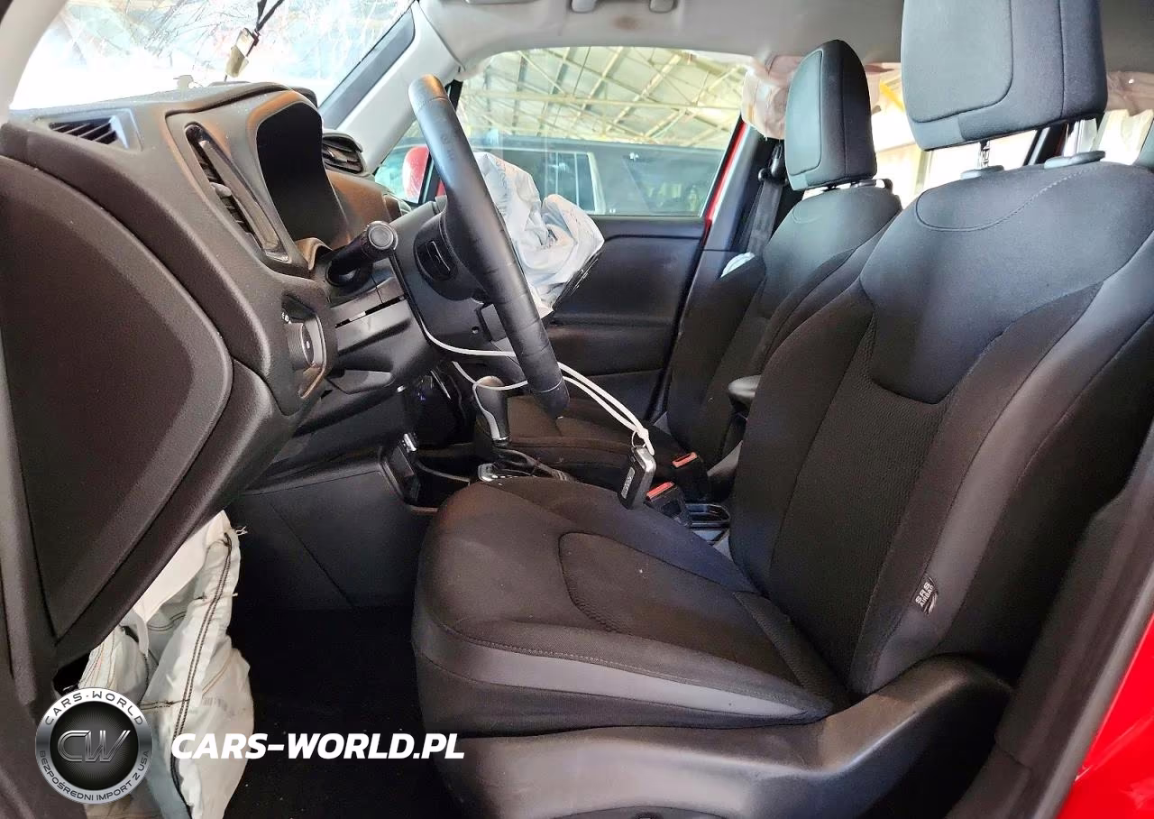 2018 Jeep Renegade Latitude VIN:ZACCJABB5JPH63772 - 7