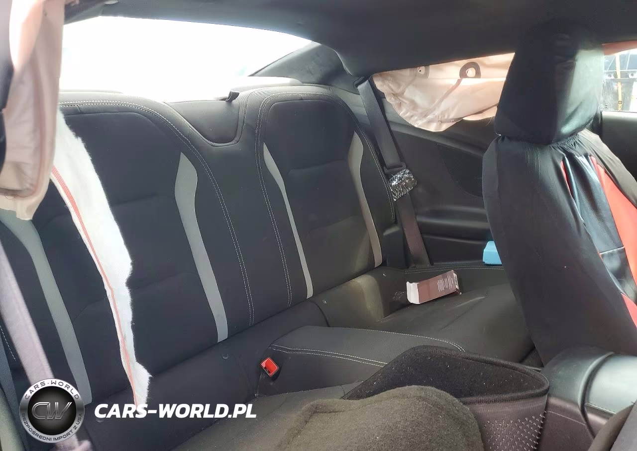 2018 Chevrolet Camaro Lt VIN:1G1FB1RXXJ0191608 - 10