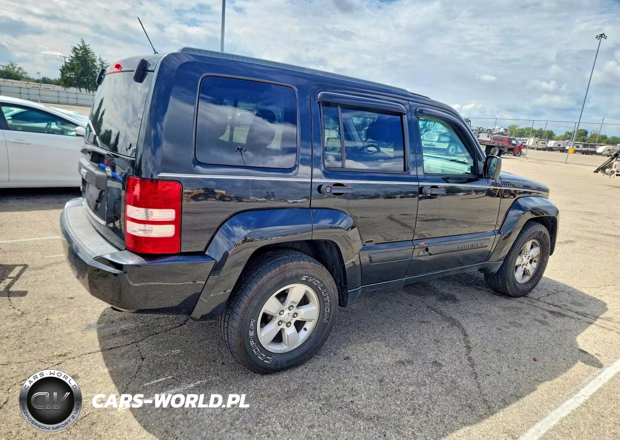 2012 Jeep Liberty Sport VIN:1C4PJMAK0CW146693 - 3