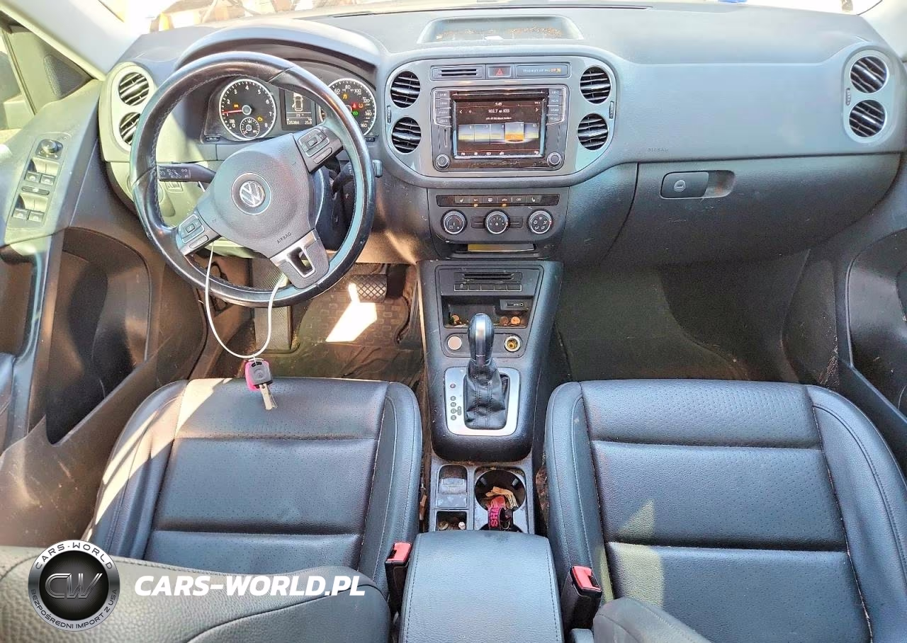 2017 Volkswagen Tiguan S VIN:WVGAV7AX1HK039220 - 8