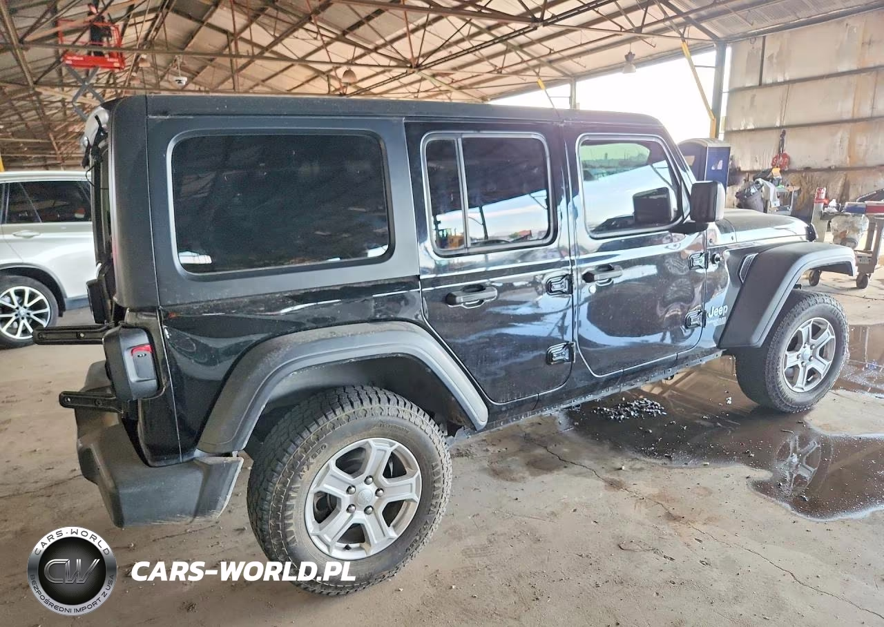 2020 Jeep Wrangler Unlimited Sport VIN:1C4HJXDN7LW279785 - 3
