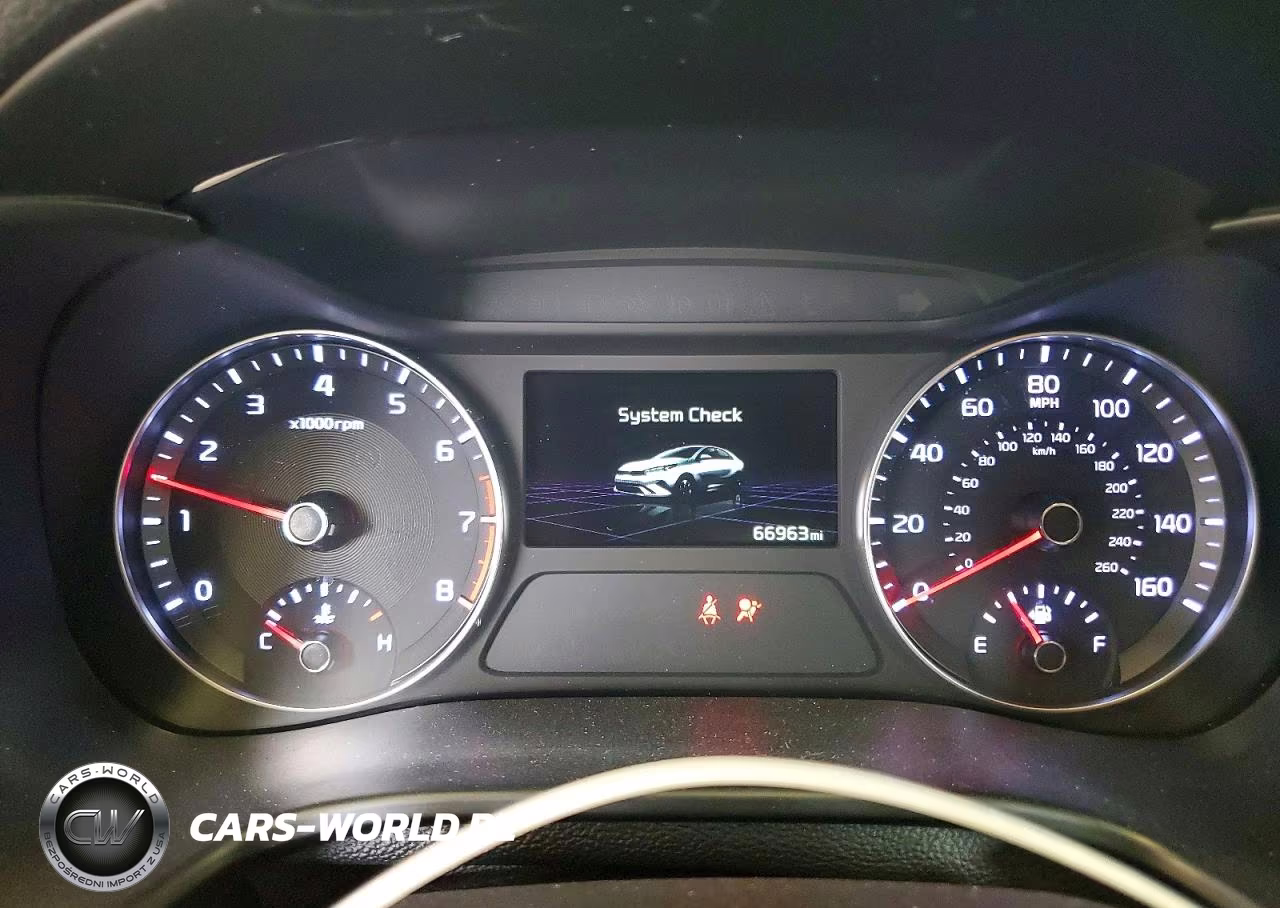 2023 Kia Forte Lxs VIN:3KPF24AD2PE593973 - 9