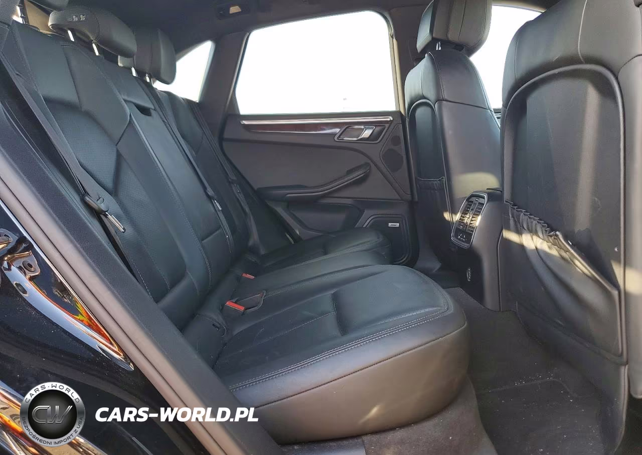 2019 Porsche Macan VIN:WP1AA2A52KLB01323 - 11
