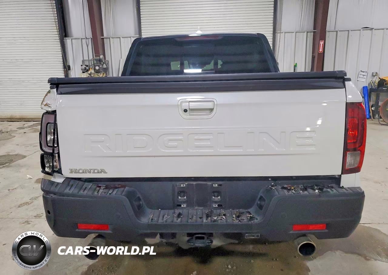 2025 Honda Ridgeline Black Edition VIN:5FPYK3F89SB045607 - 6