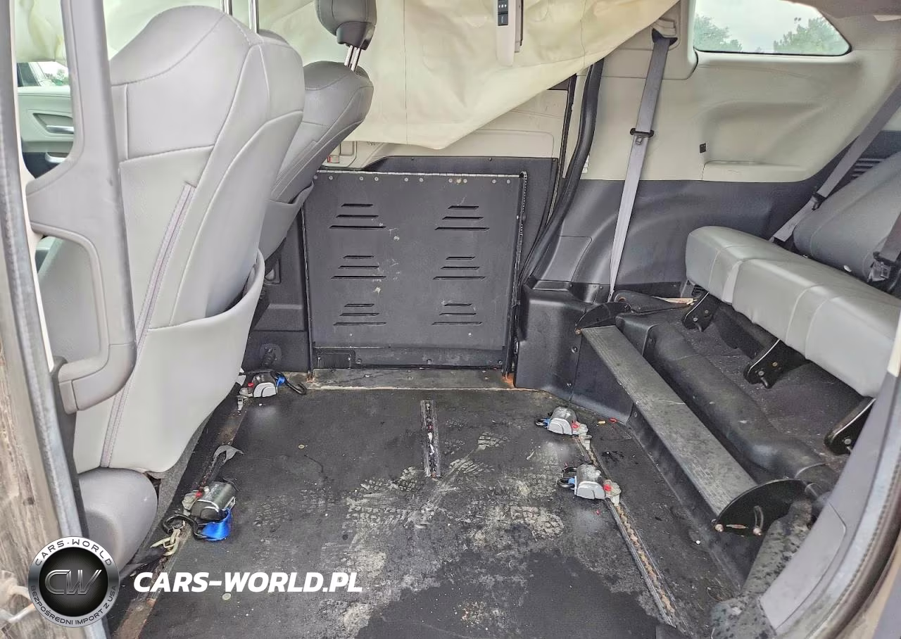2021 Toyota Sienna Xle VIN:5TDYRKEC9MS047053 - 11