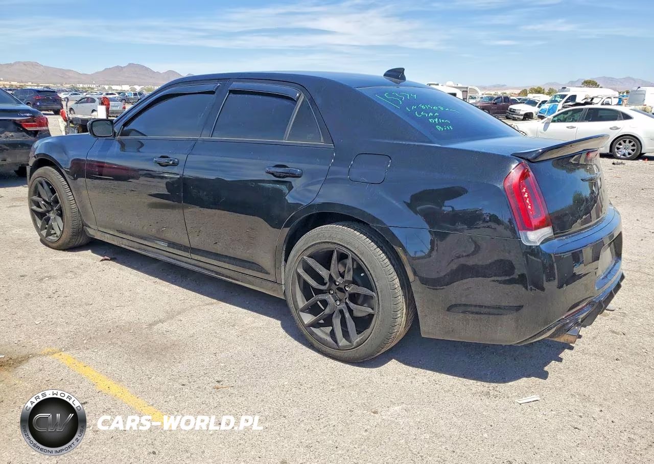 2021 Chrysler 300 Touring VIN:2C3CCAAG9MH683425 - 2