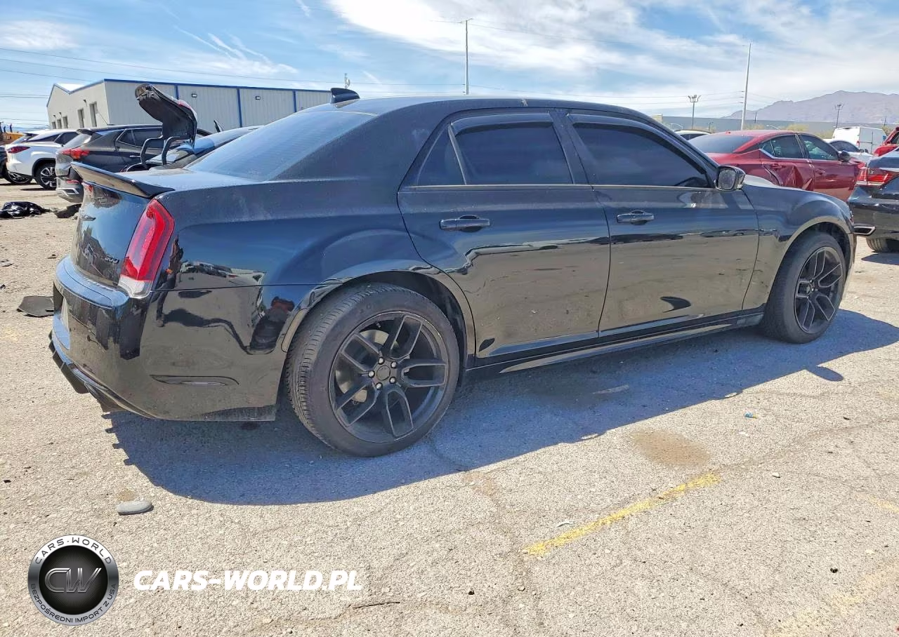 2021 Chrysler 300 Touring VIN:2C3CCAAG9MH683425 - 3