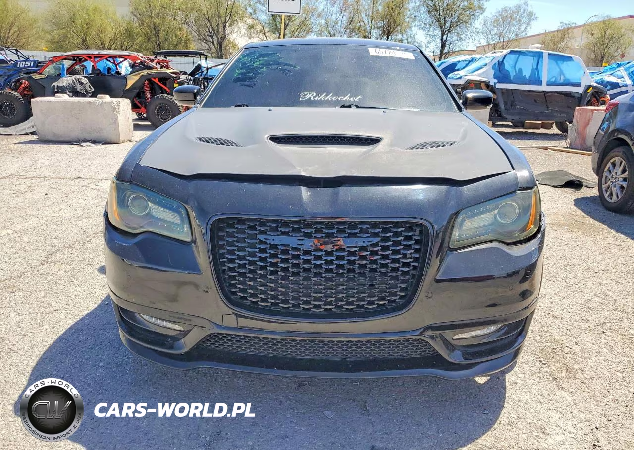 2021 Chrysler 300 Touring VIN:2C3CCAAG9MH683425 - 5