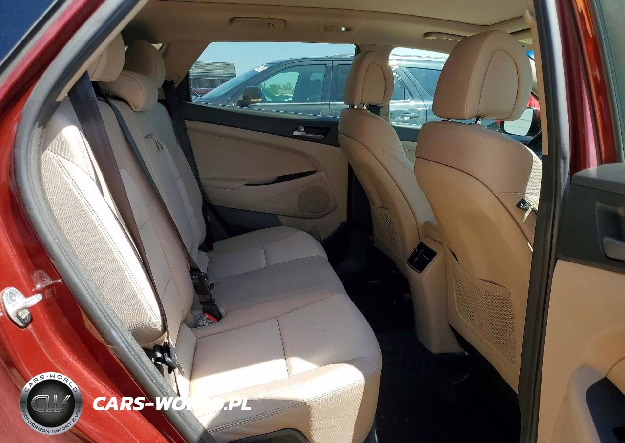 2017 Hyundai Tucson Value VIN:KM8J33A24HU550928 - 6