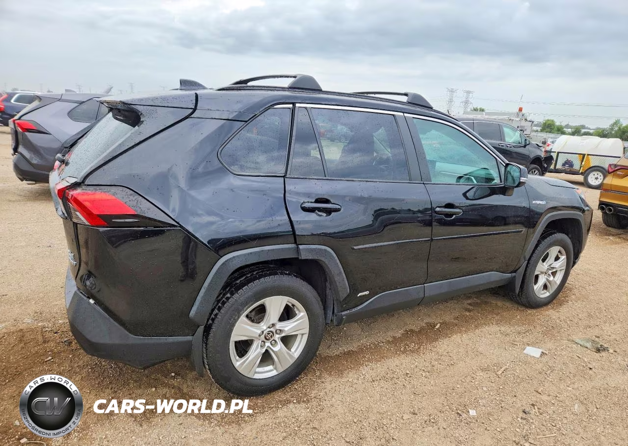 2021 Toyota Rav4 Xle VIN:2T3RWRFV6MW109108 - 3