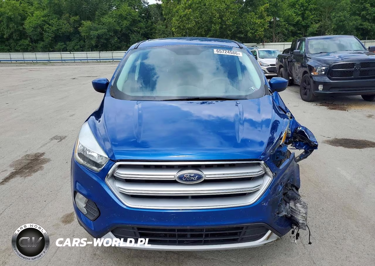 2017 Ford Escape Se VIN:1FMCU9GD8HUD50118 - 5
