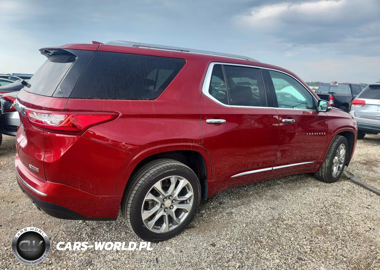 2018 Chevrolet Traverse Premier VIN:1GNEVJKW6JJ220616 - 3