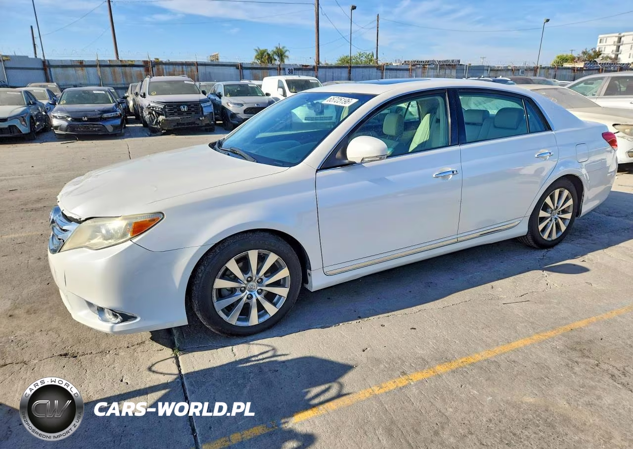 2011 Toyota Avalon Limited