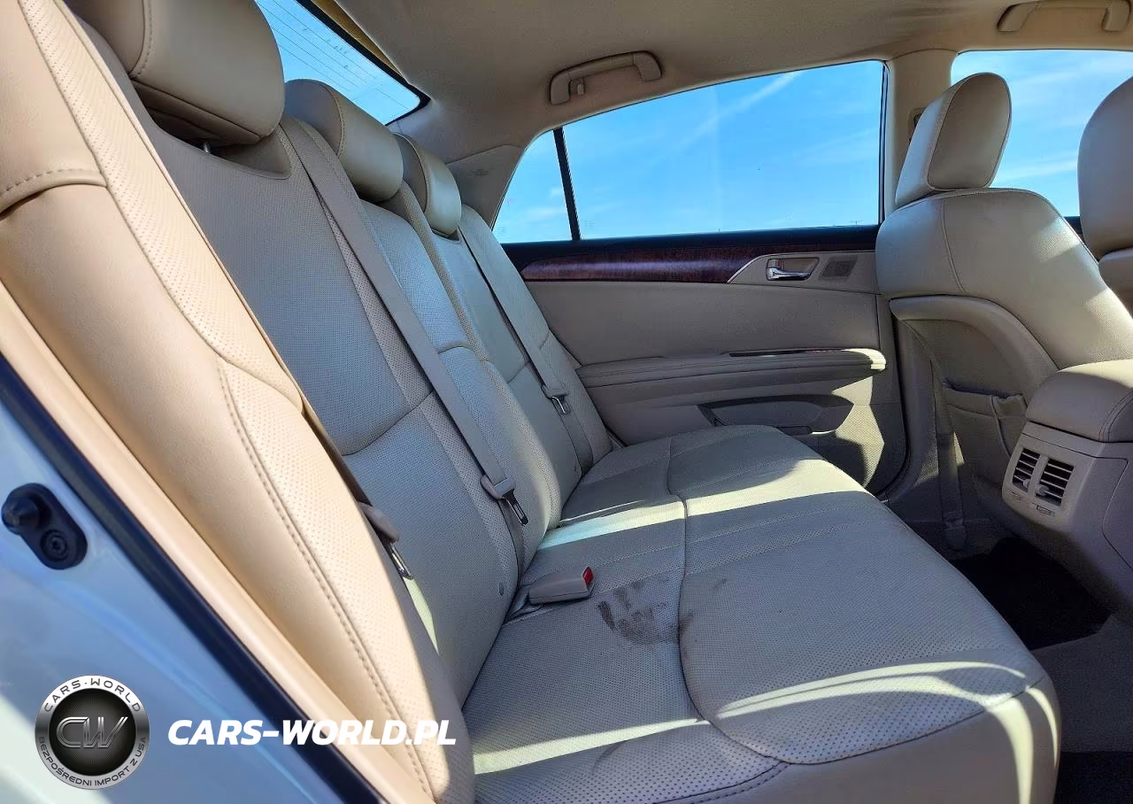 2011 Toyota Avalon Limited VIN:4T1BK3DB5BU433398 - 10