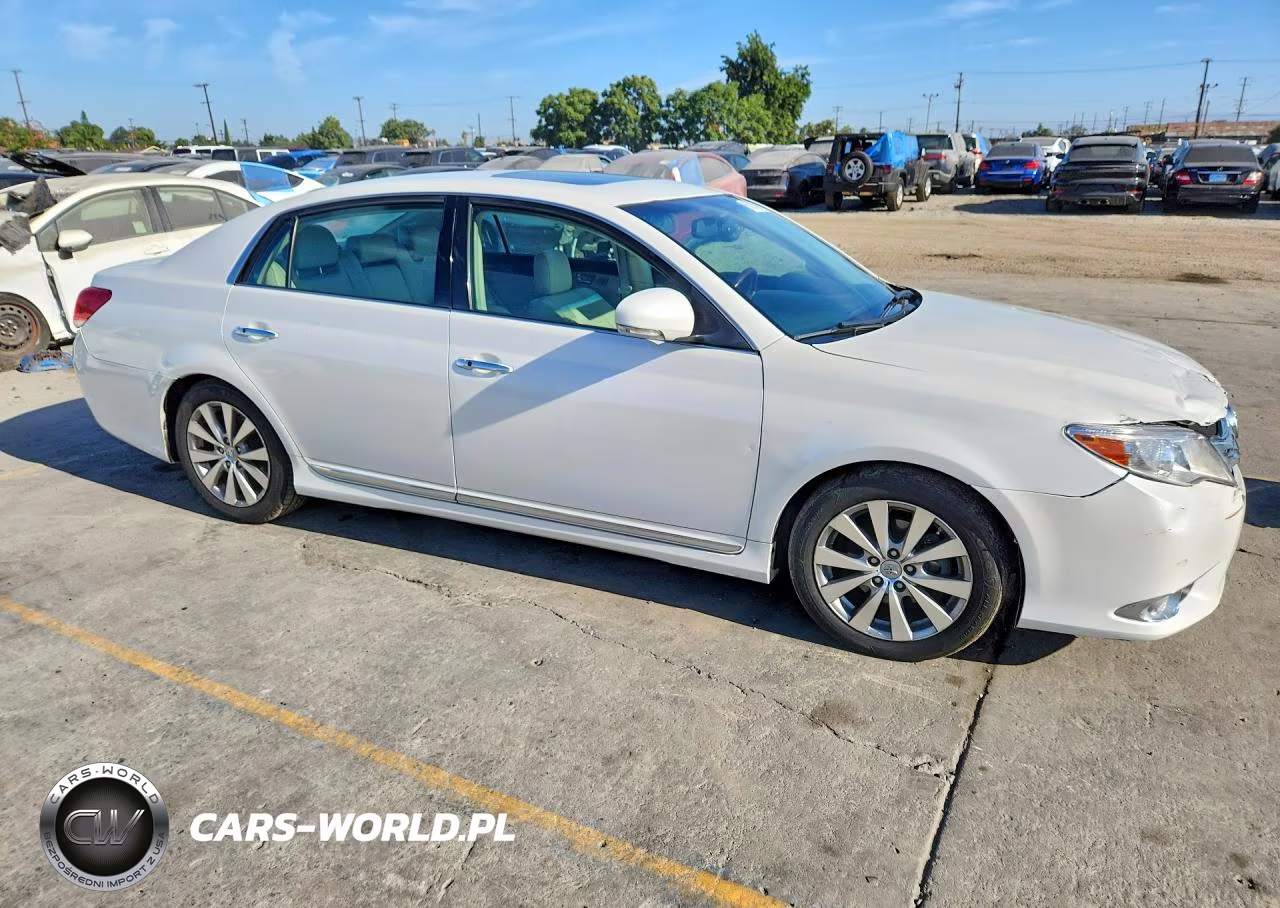 2011 Toyota Avalon Limited VIN:4T1BK3DB5BU433398 - 4