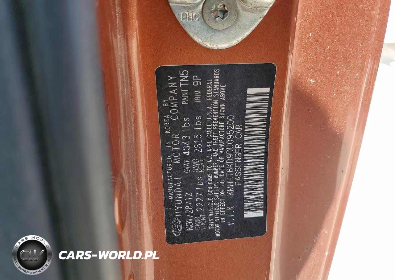 2013 Hyundai Genesis Coupe 2.0T Premium VIN:KMHHT6KD9DU095200 - 12