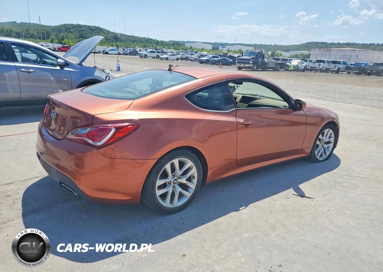 2013 Hyundai Genesis Coupe 2.0T Premium VIN:KMHHT6KD9DU095200 - 3