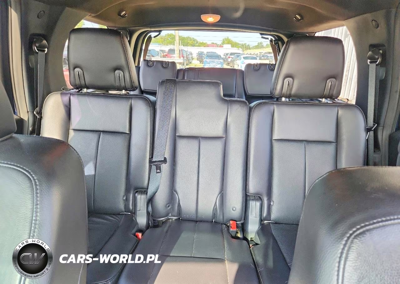 2017 Ford Expedition Xlt VIN:1FMJU1JT3HEA23371 - 10
