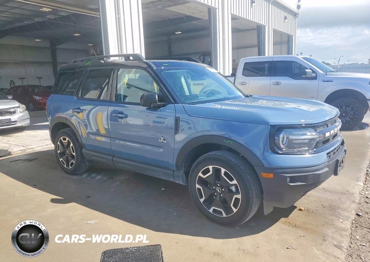 2024 Ford Bronco Sport Outer Banks VIN:3FMCR9C65RRE28548 - 4