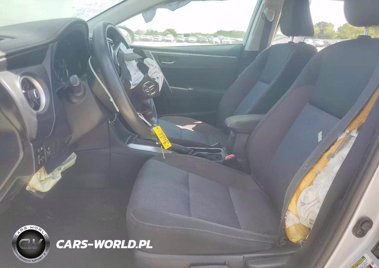 2018 Toyota Corolla Le VIN:2T1BURHE4JC068956 - 7